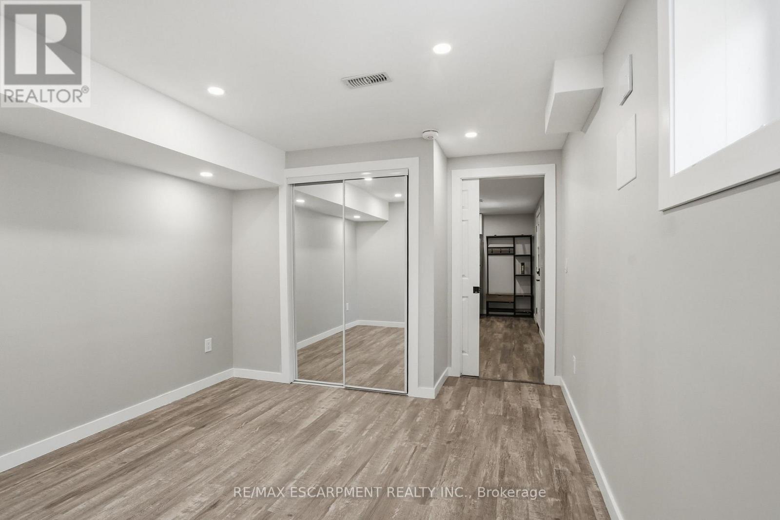 Lower Level - 43 Fleming Crescent, Haldimand, Ontario  N3W 0C3 - Photo 13 - X13259132