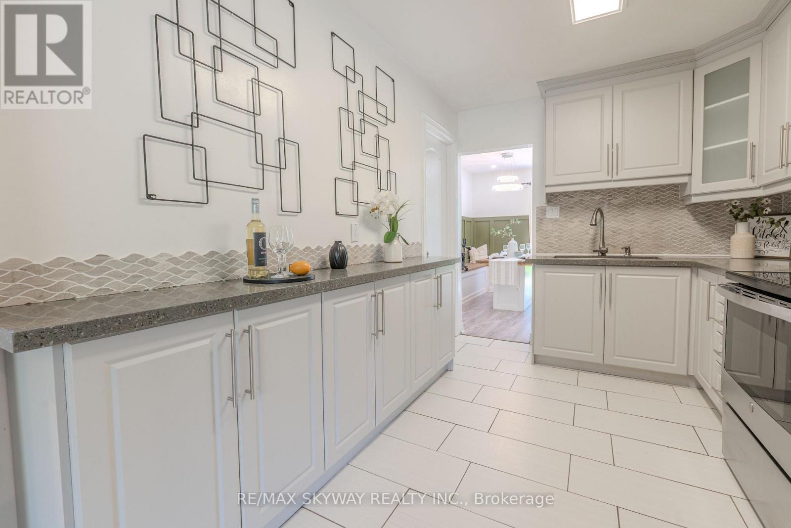 5328 Houck Drive, Niagara Falls, Ontario  L2E 1S1 - Photo 11 - X13259420