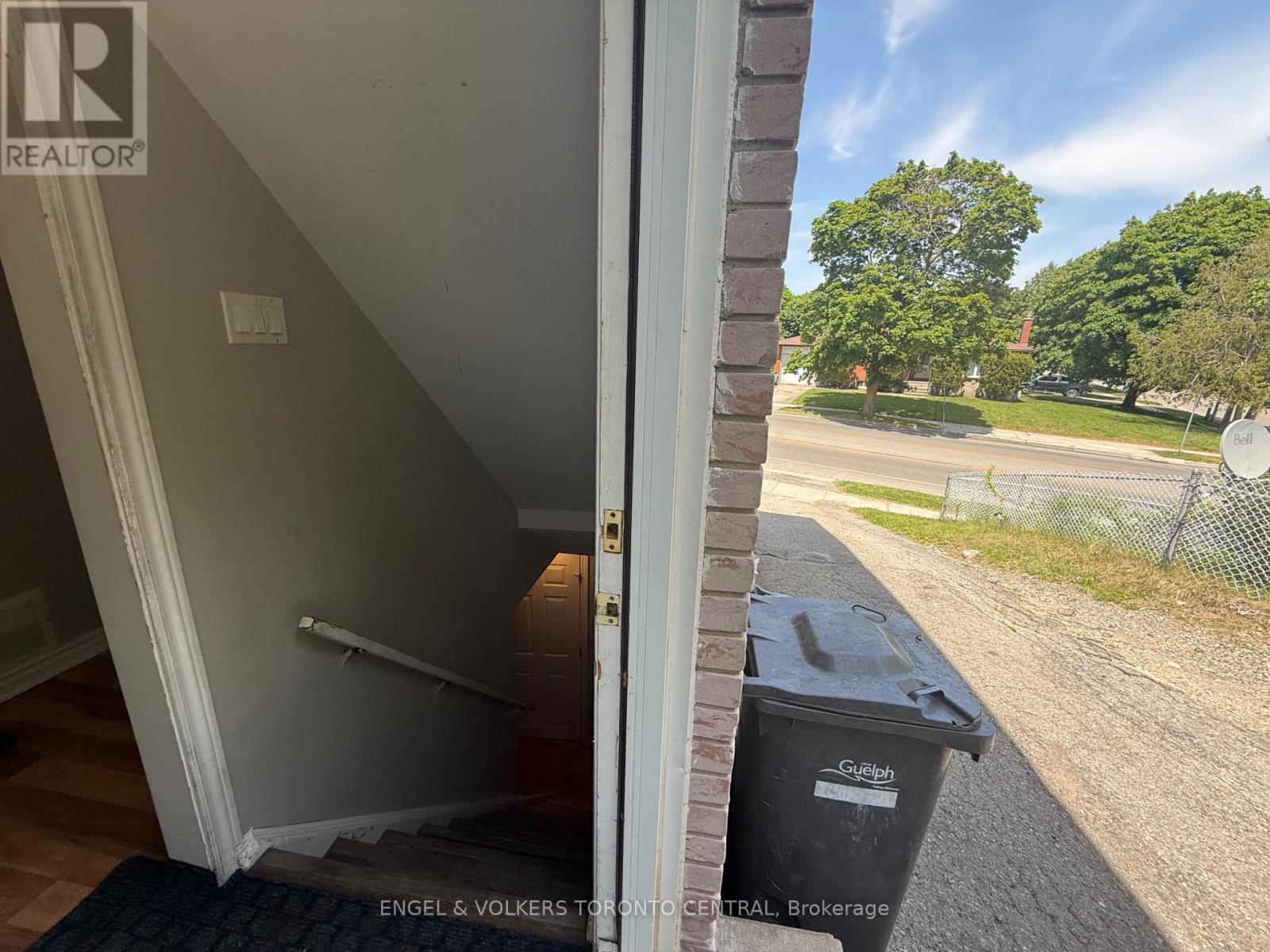 689 College Avenue W, Guelph, Ontario  N1G 2Y2 - Photo 25 - X13259432