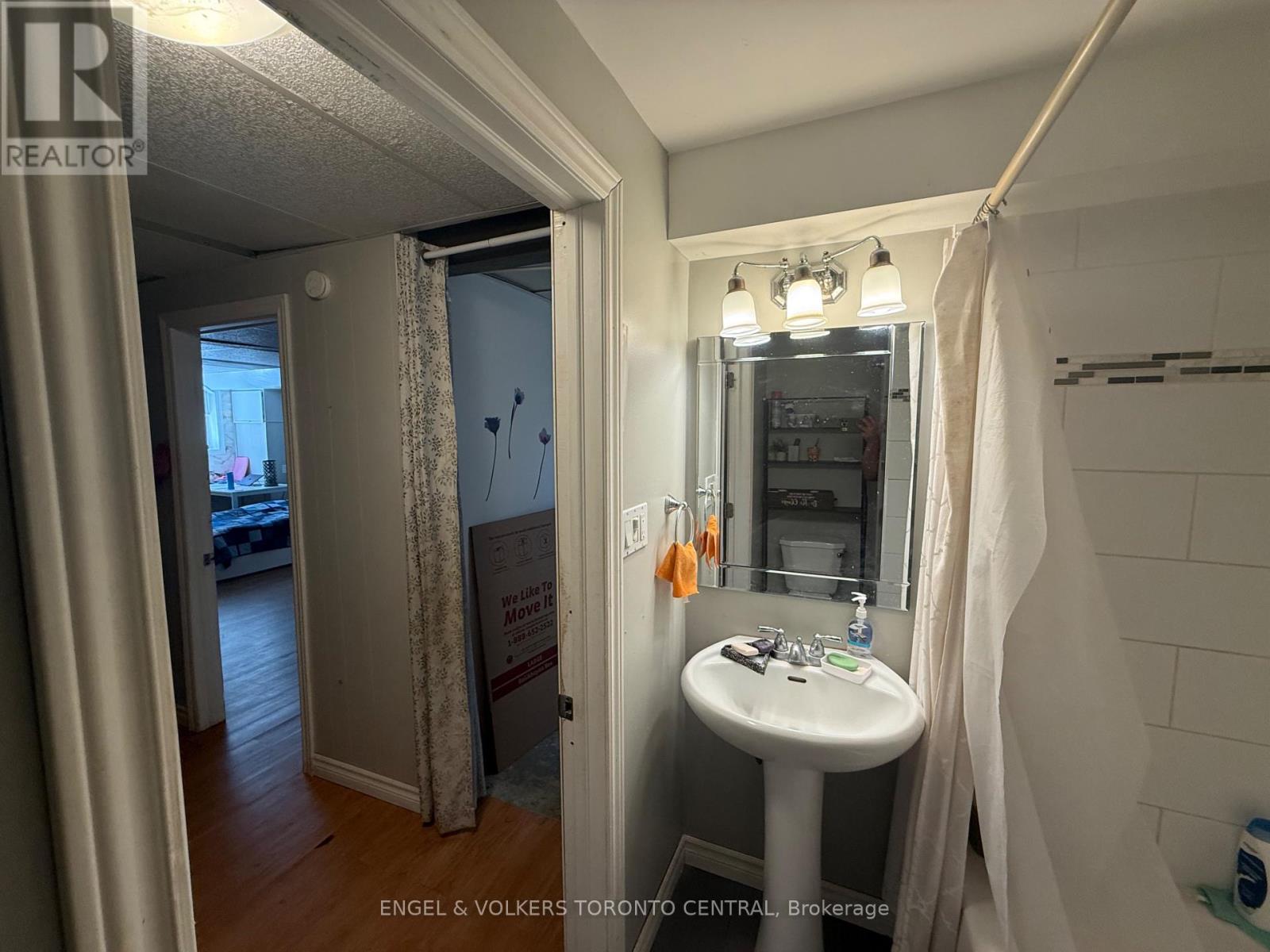 689 College Avenue W, Guelph, Ontario  N1G 2Y2 - Photo 32 - X13259432
