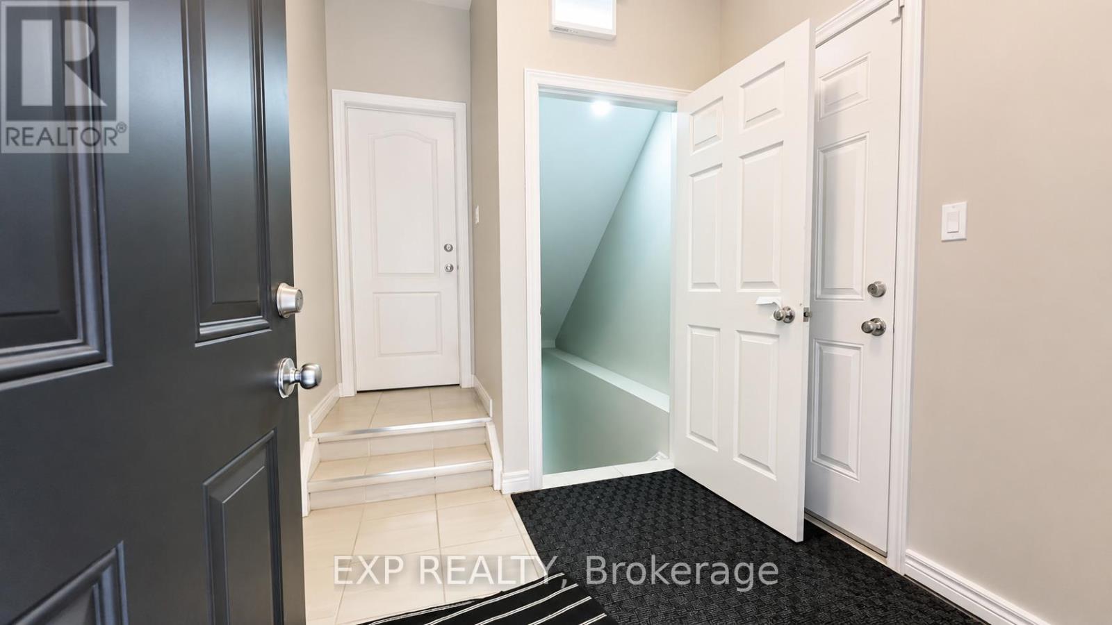 Lower - 154 Tartan Avenue, Kitchener, Ontario  N2R 0N3 - Photo 3 - X13259438