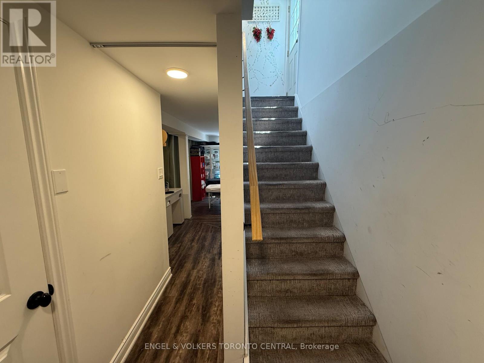 687 College Avenue W, Guelph, Ontario  N1G 2Y2 - Photo 19 - X13260144