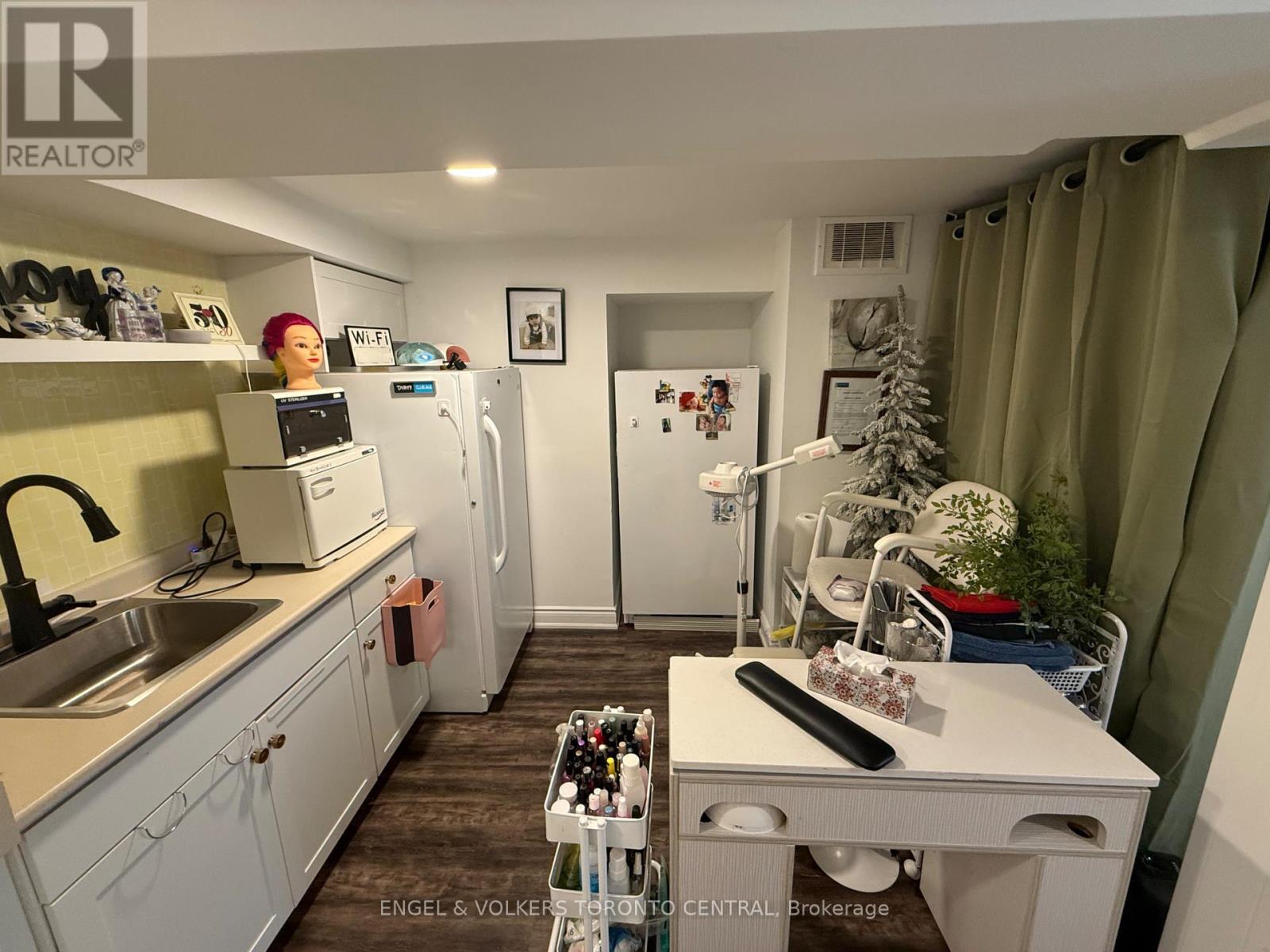 687 College Avenue W, Guelph, Ontario  N1G 2Y2 - Photo 22 - X13260144
