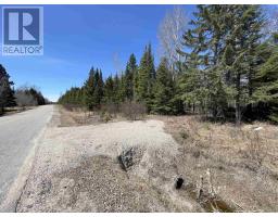 351 Thunder Lake RD, Dryden, Ontario