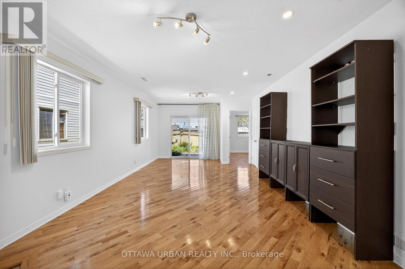 127 Castle Glen Crescent, Ottawa, Ontario  K2L 4G9 - Photo 35 - X13263962