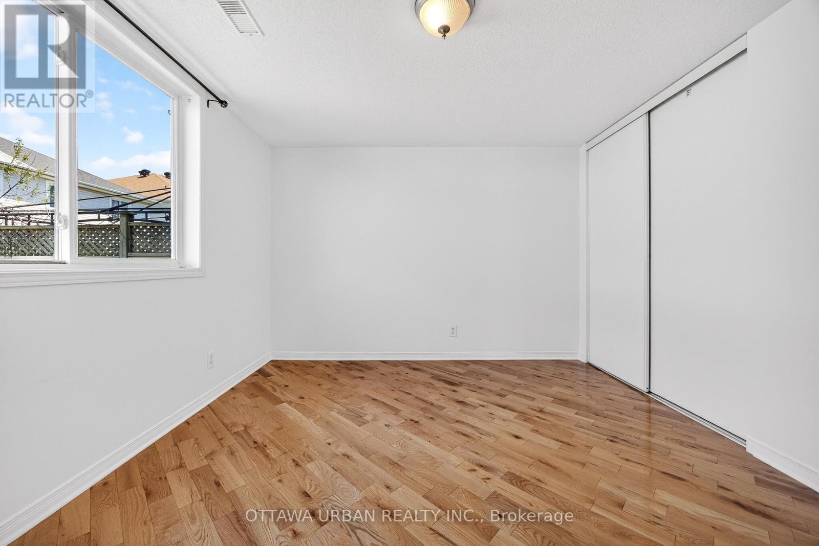 127 Castle Glen Crescent, Ottawa, Ontario  K2L 4G9 - Photo 38 - X13263962