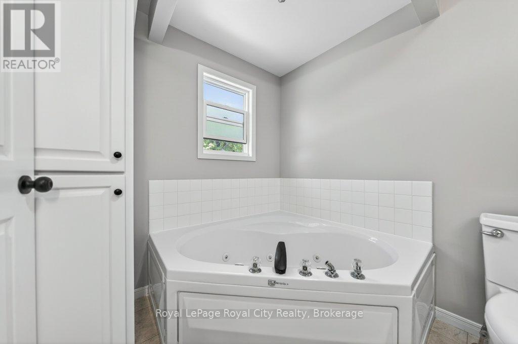1 Pine Lane, Puslinch, Ontario  N0B 2J0 - Photo 18 - X13251506
