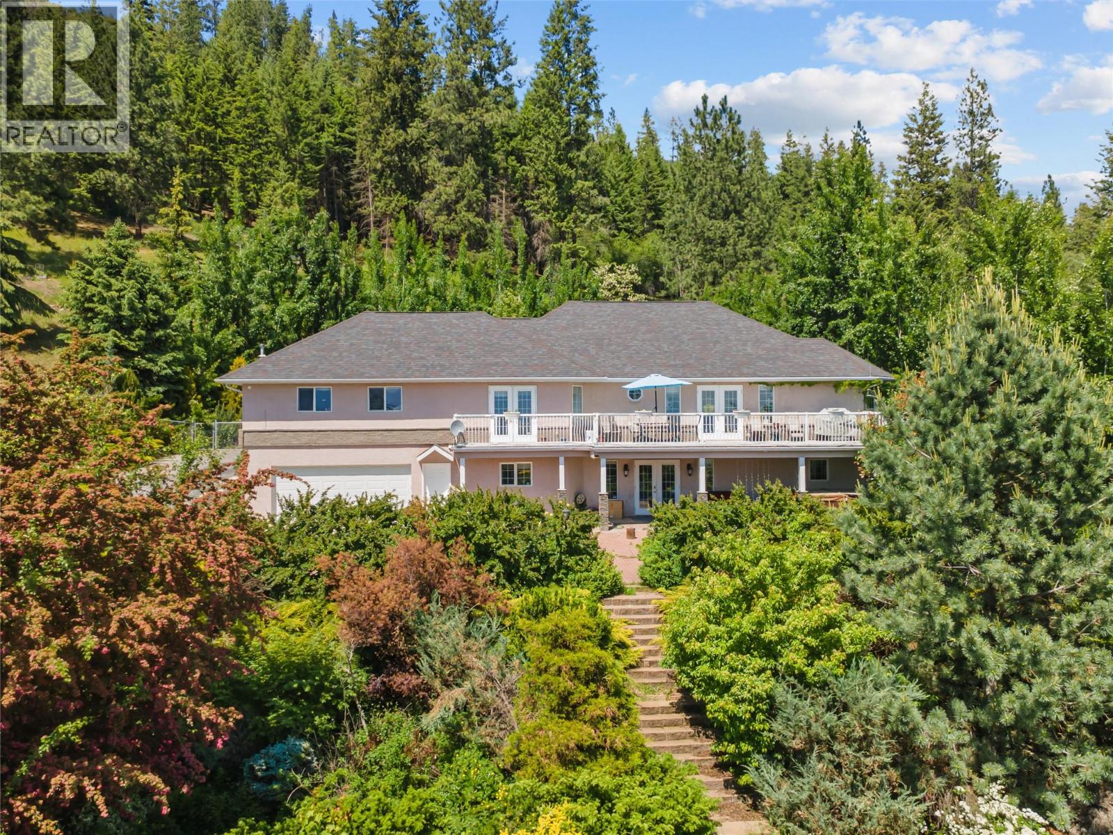 1062 Westview Road, Creston, British Columbia V0B 2N2 - Photo 1 - 10389339