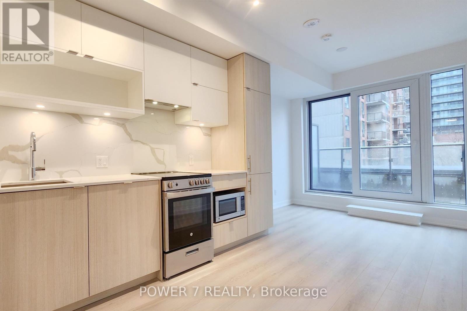 602 - 100 Queen Street E, Toronto, Ontario  M5C 0B5 - Photo 2 - C13263306