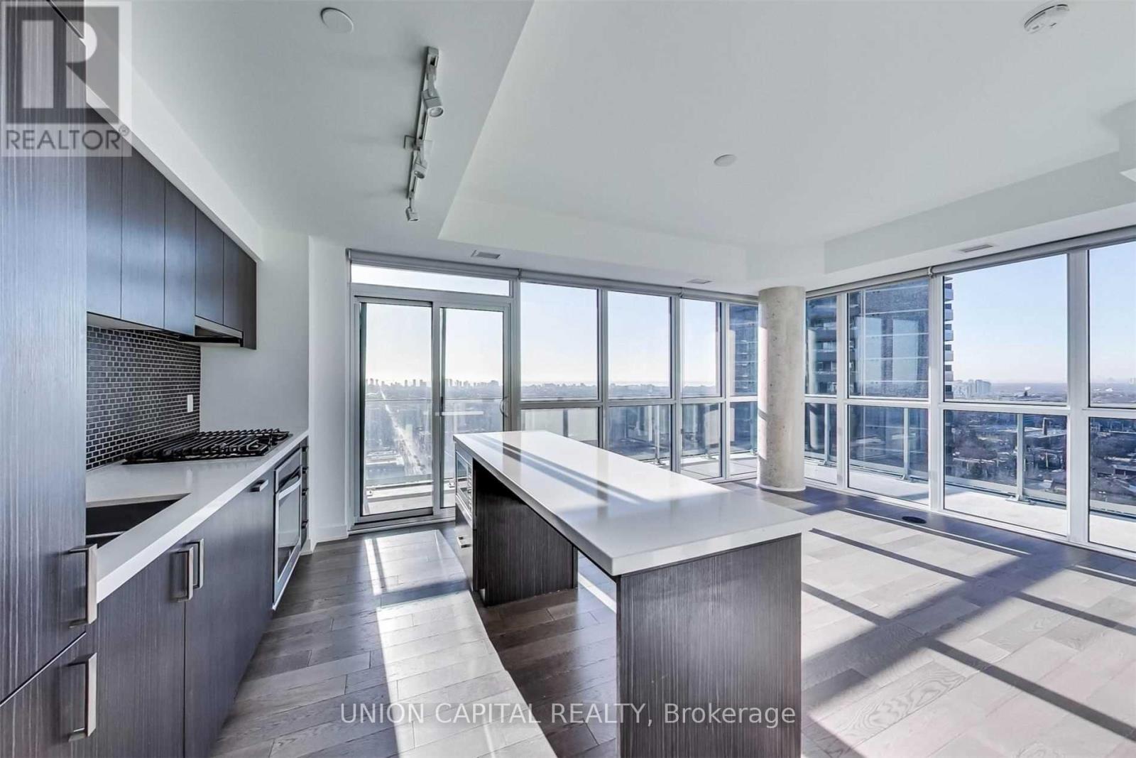 1507 - 501 St Clair Avenue W, Toronto, Ontario  M5P 0A2 - Photo 14 - C13263592