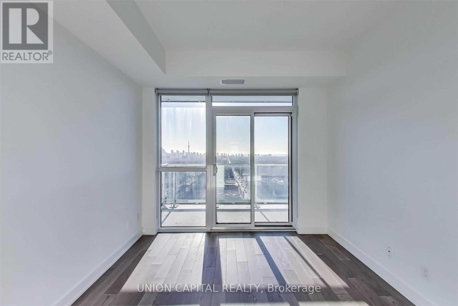 1507 - 501 St Clair Avenue W, Toronto, Ontario  M5P 0A2 - Photo 17 - C13263592