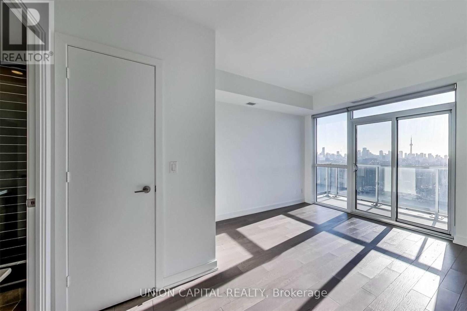 1507 - 501 St Clair Avenue W, Toronto, Ontario  M5P 0A2 - Photo 19 - C13263592
