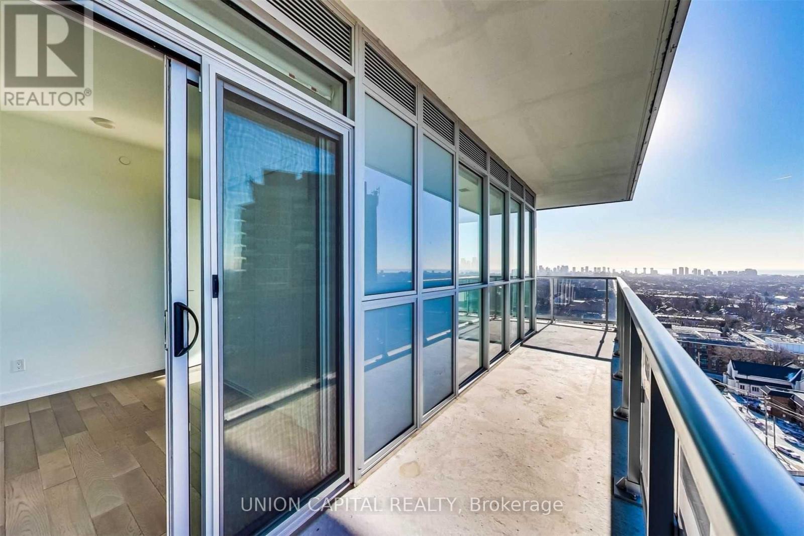 1507 - 501 St Clair Avenue W, Toronto, Ontario  M5P 0A2 - Photo 27 - C13263592