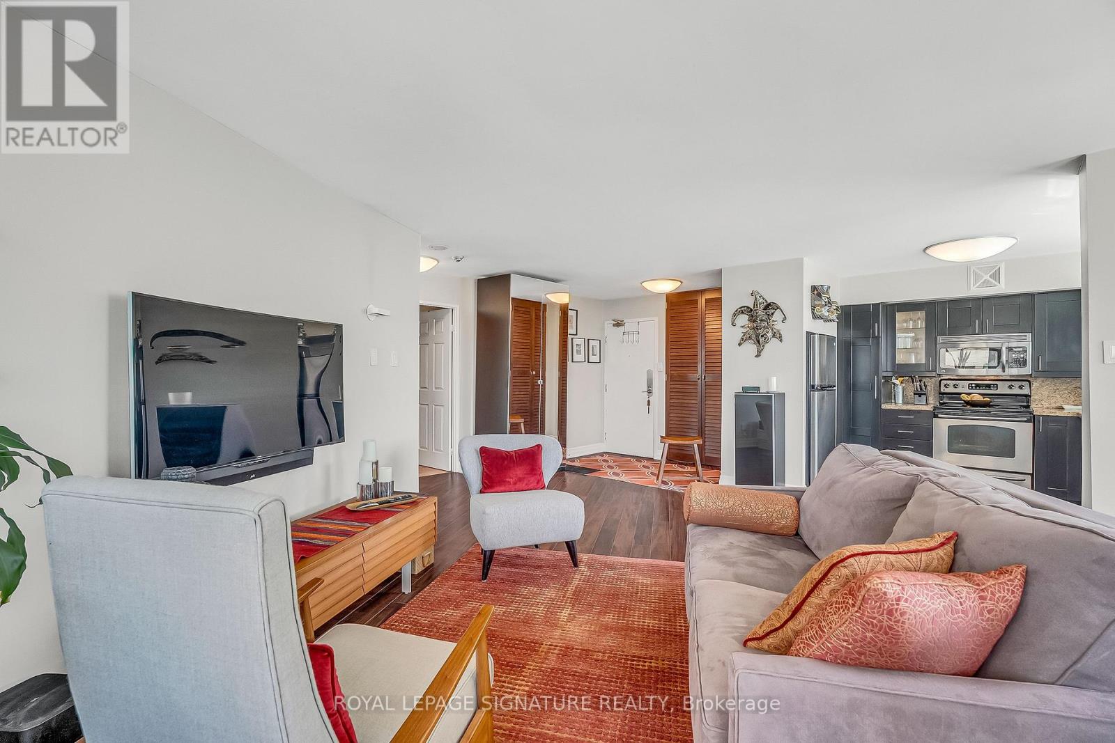 1702 - 250 Queens Quay W, Toronto, Ontario  M5J 2N2 - Photo 17 - C13264182