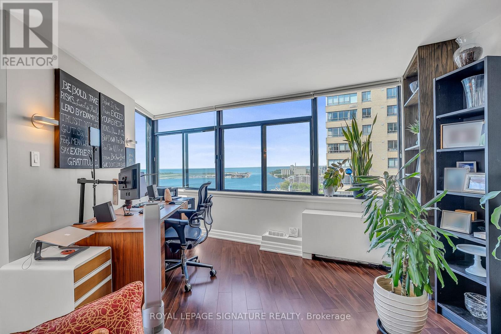 1702 - 250 Queens Quay W, Toronto, Ontario  M5J 2N2 - Photo 20 - C13264182