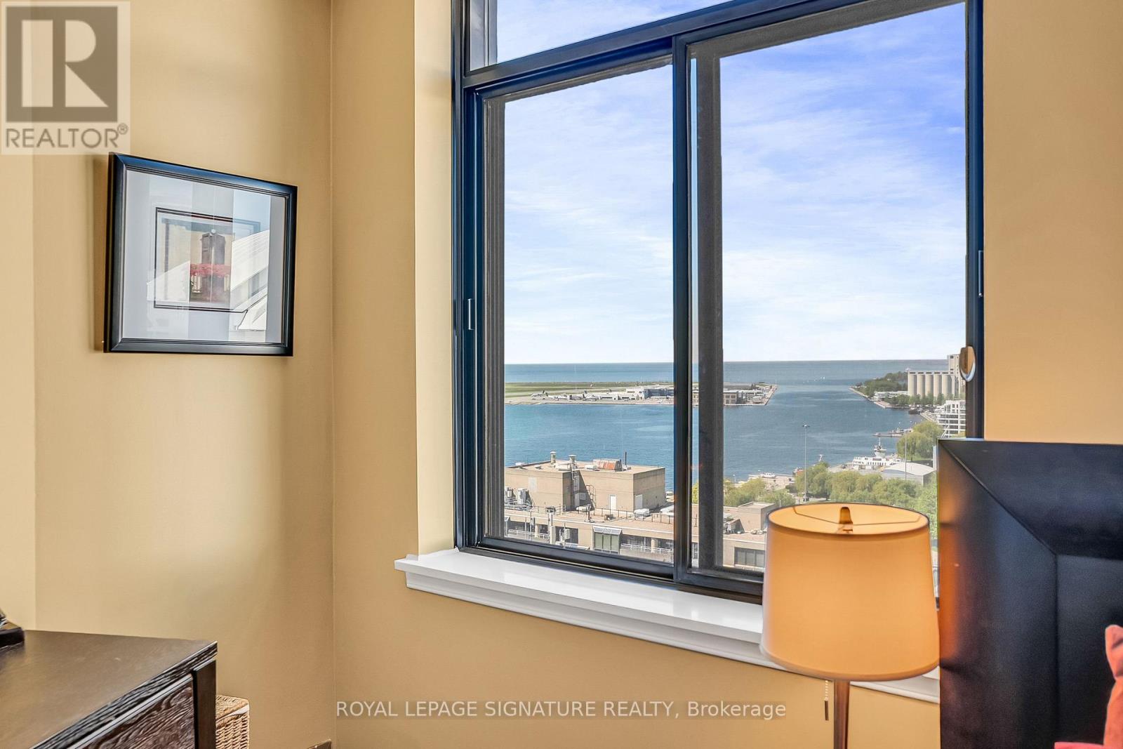 1702 - 250 Queens Quay W, Toronto, Ontario  M5J 2N2 - Photo 27 - C13264182
