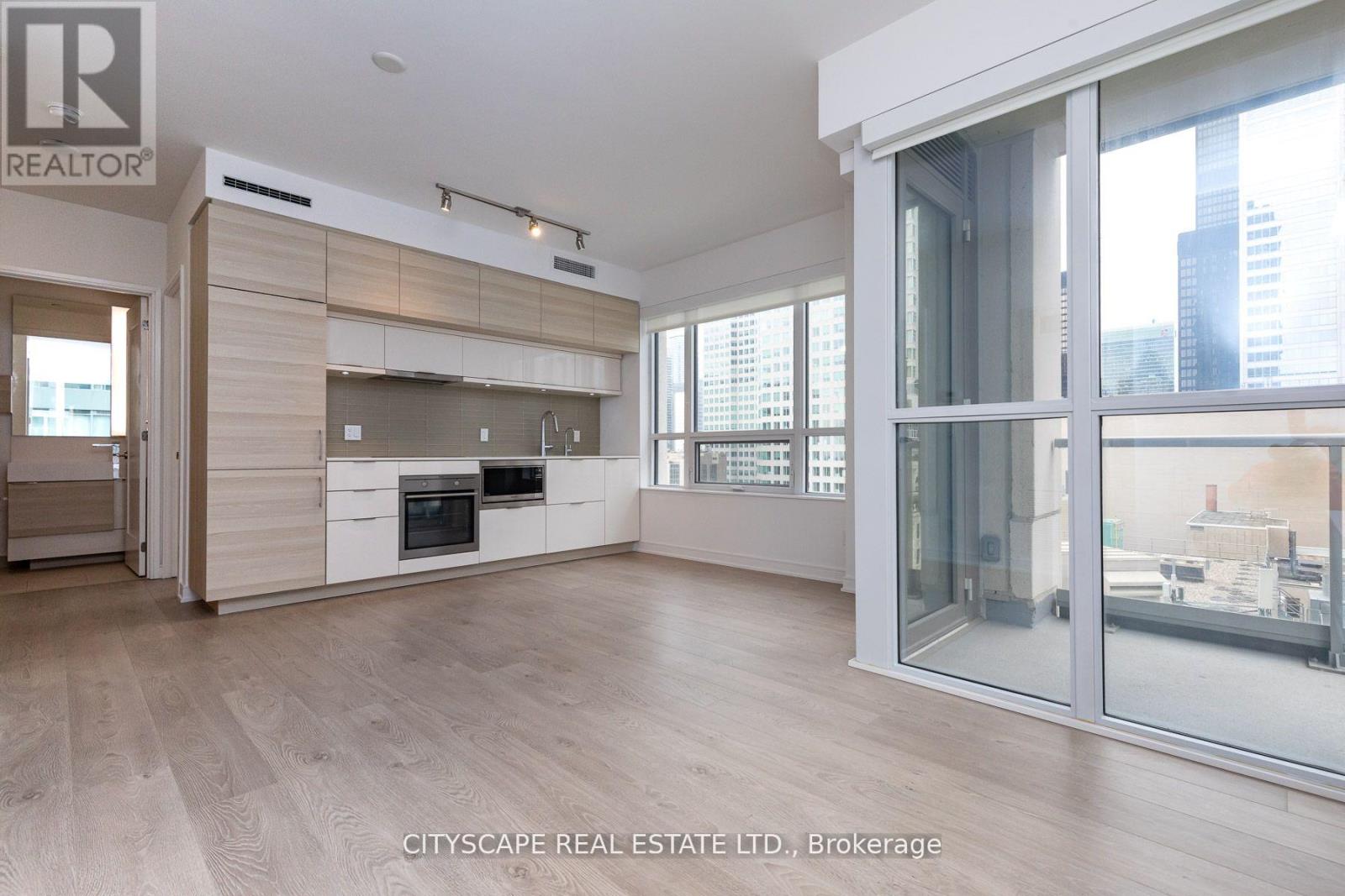 1703 - 88 Scott Street, Toronto, Ontario  M5E 0A9 - Photo 2 - C13264310