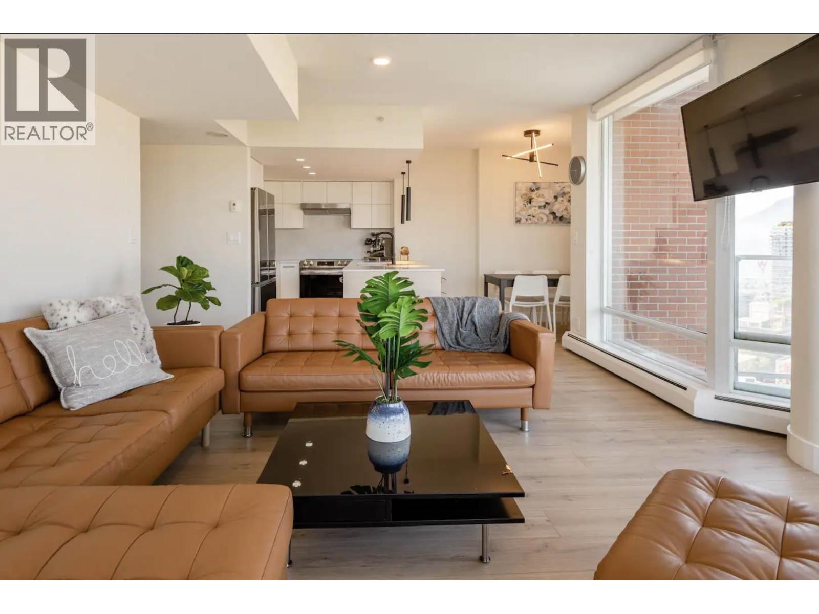 3506 688 Abbott Street, Vancouver, British Columbia  V6B 0B9 - Photo 3 - R3132866