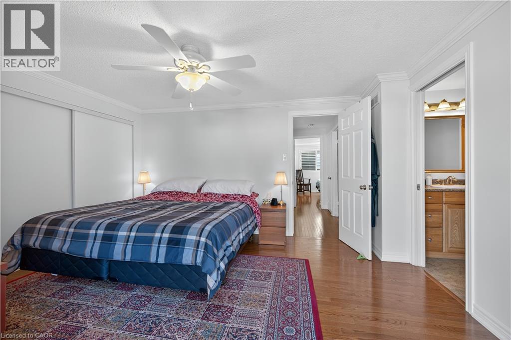 1011 White Oak Drive Unit# 20, Burlington, Ontario  L7T 2L3 - Photo 17 - 40837327