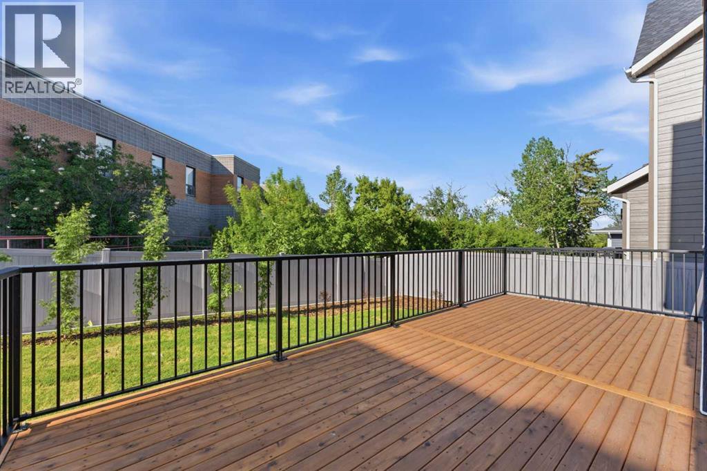 378 Bessborough Drive SW, Calgary, Alberta  T3E 8H5 - Photo 17 - A2313380