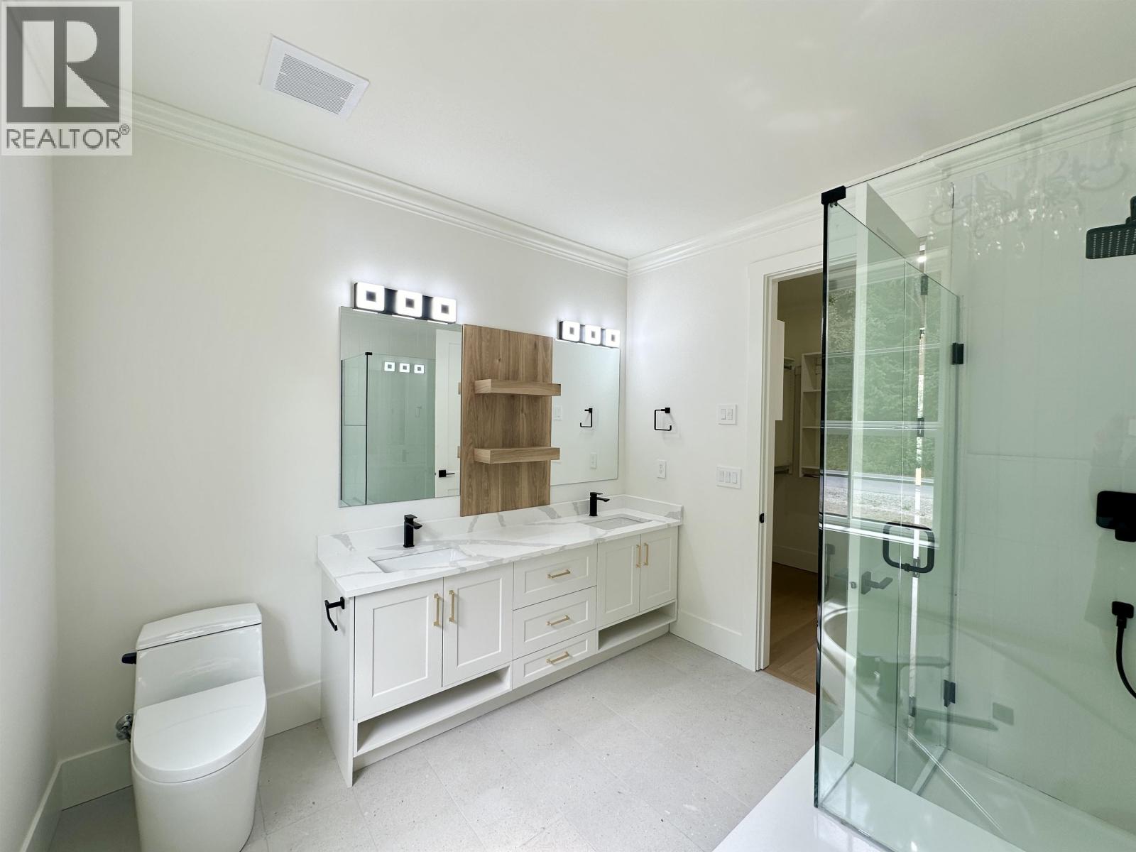 1203 Castle Road, Gibsons, British Columbia  V0N 1V5 - Photo 20 - R3132900