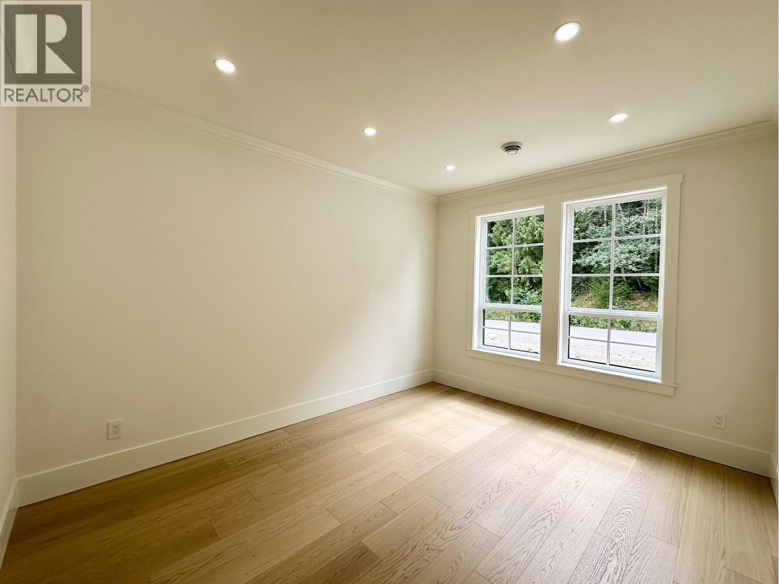 1203 Castle Road, Gibsons, British Columbia  V0N 1V5 - Photo 25 - R3132900