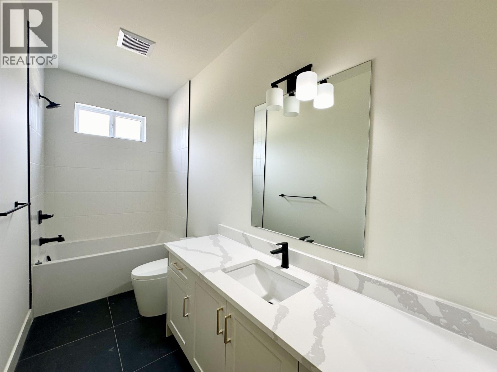 1203 Castle Road, Gibsons, British Columbia  V0N 1V5 - Photo 27 - R3132900