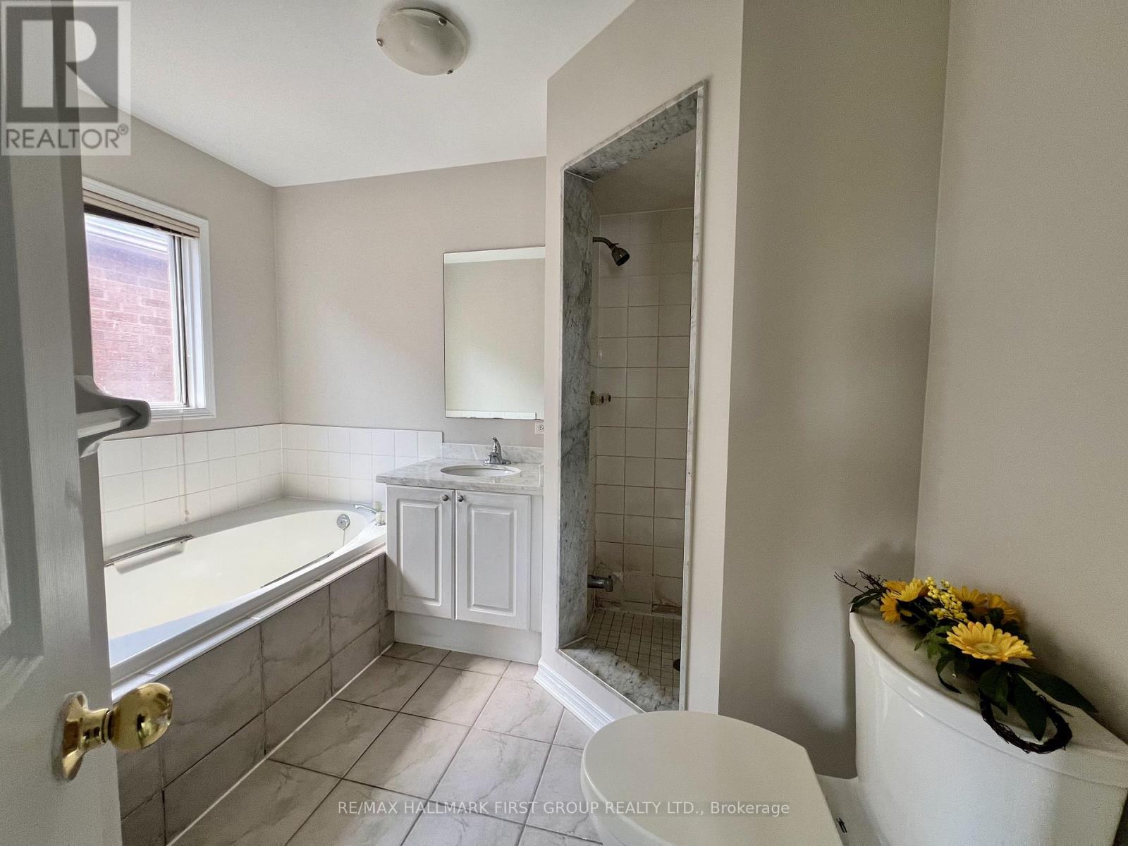 101 Booth Crescent, Ajax, Ontario  L1Z 1H7 - Photo 35 - E13262638