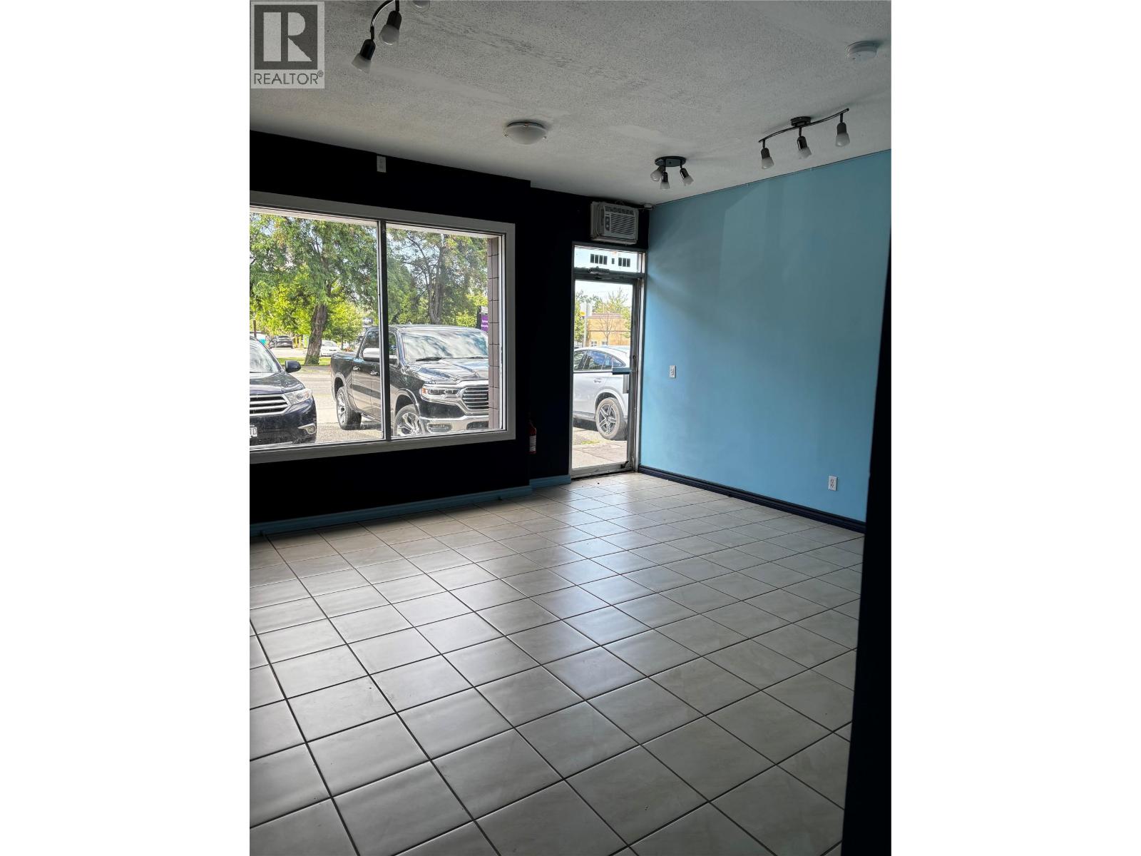 2459 Main Street Unit# 102, Westbank, British Columbia  V4T 1K5 - Photo 5 - 10390194