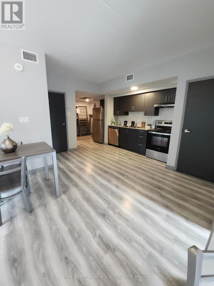 H 207 - 275 Larch Street, Waterloo, Ontario  N2L 3R2 - Photo 25 - X13027786