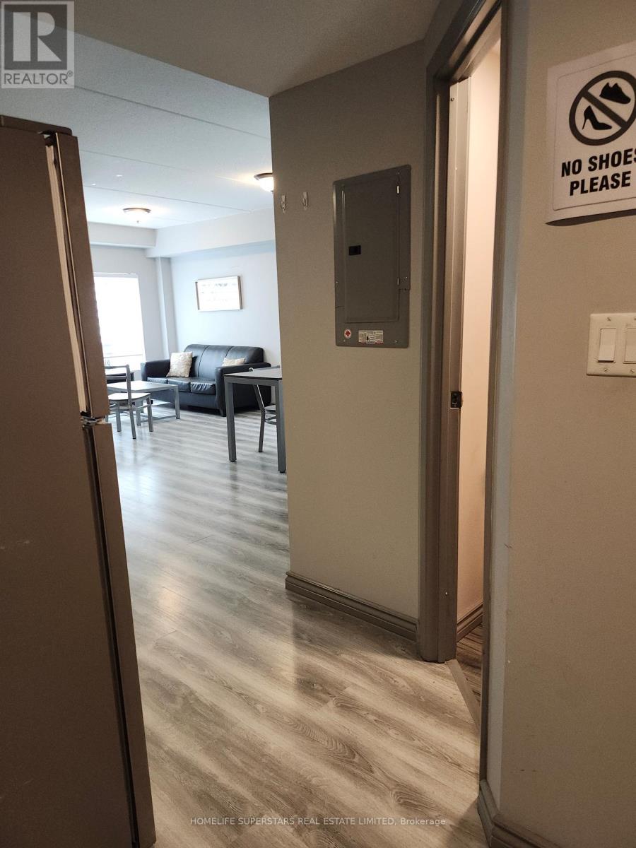 H 207 - 275 Larch Street, Waterloo, Ontario  N2L 3R2 - Photo 9 - X13027786