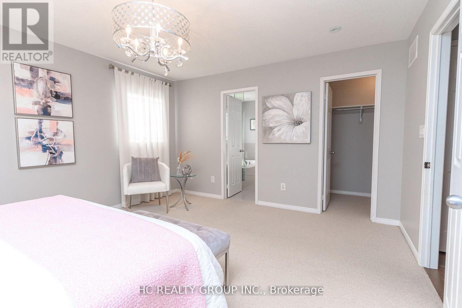 215 Armstrong Crescent W, Bradford West Gwillimbury, Ontario  L3Z 0L4 - Photo 13 - N13264620