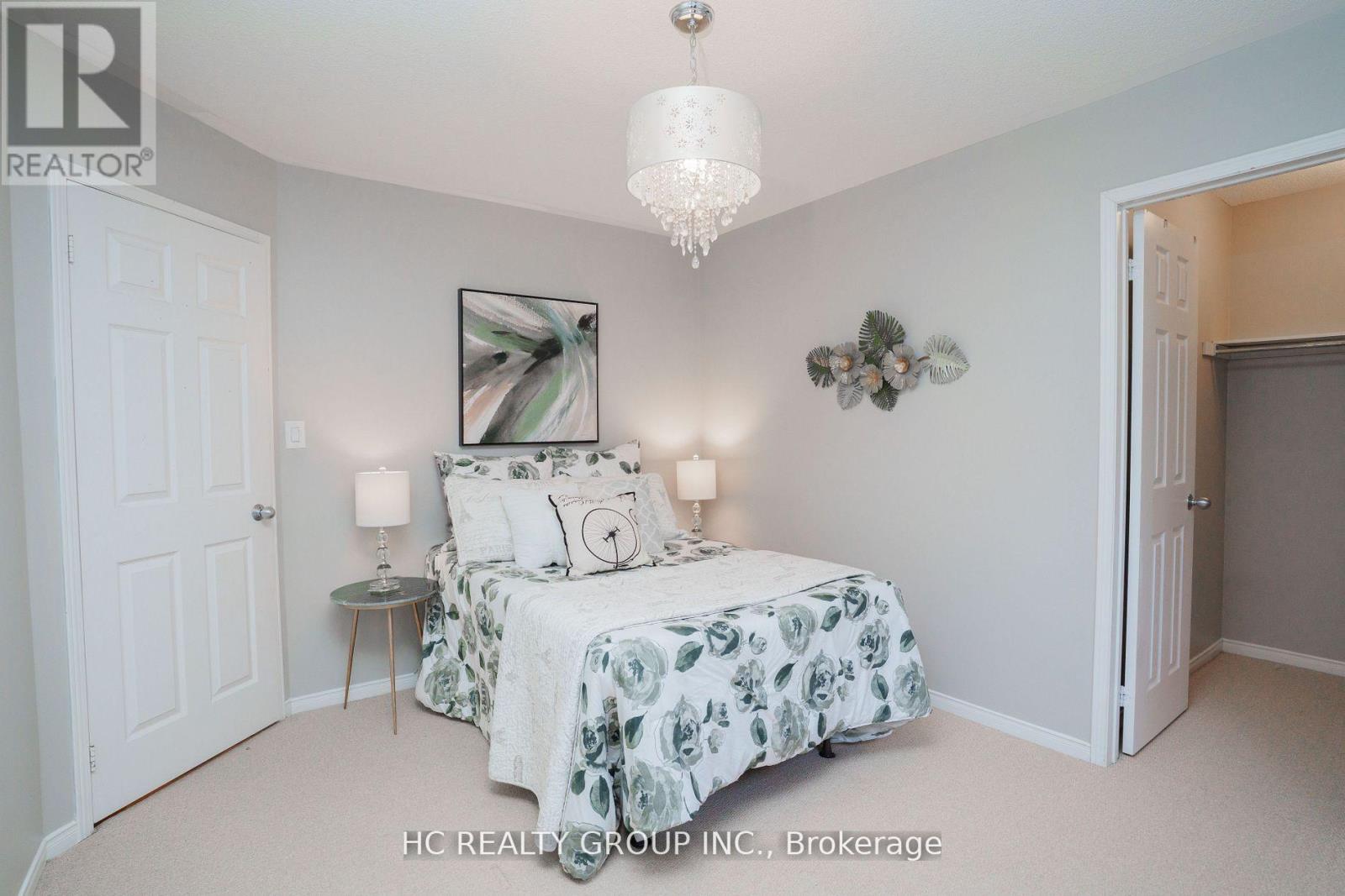 215 Armstrong Crescent W, Bradford West Gwillimbury, Ontario  L3Z 0L4 - Photo 20 - N13264620