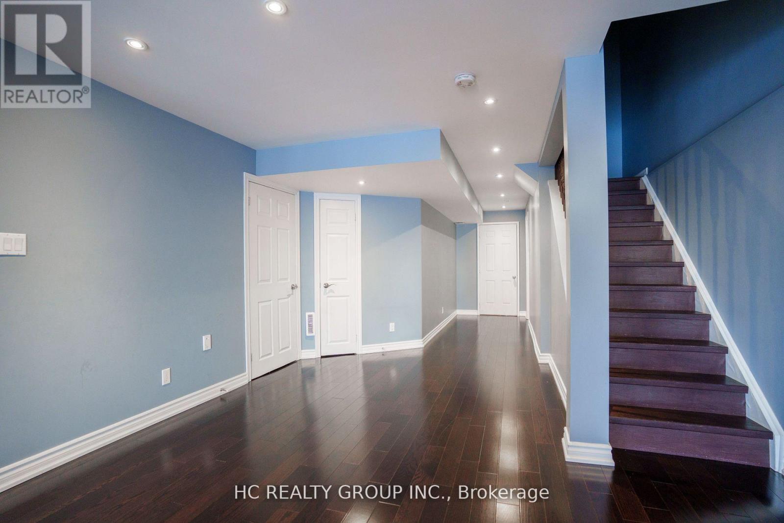 215 Armstrong Crescent W, Bradford West Gwillimbury, Ontario  L3Z 0L4 - Photo 30 - N13264620