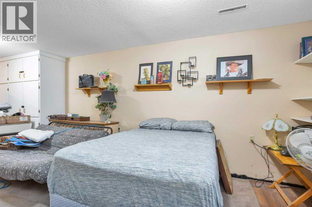 4727 48 Street, Sylvan Lake, Alberta  T4S 1M9 - Photo 20 - A2314526