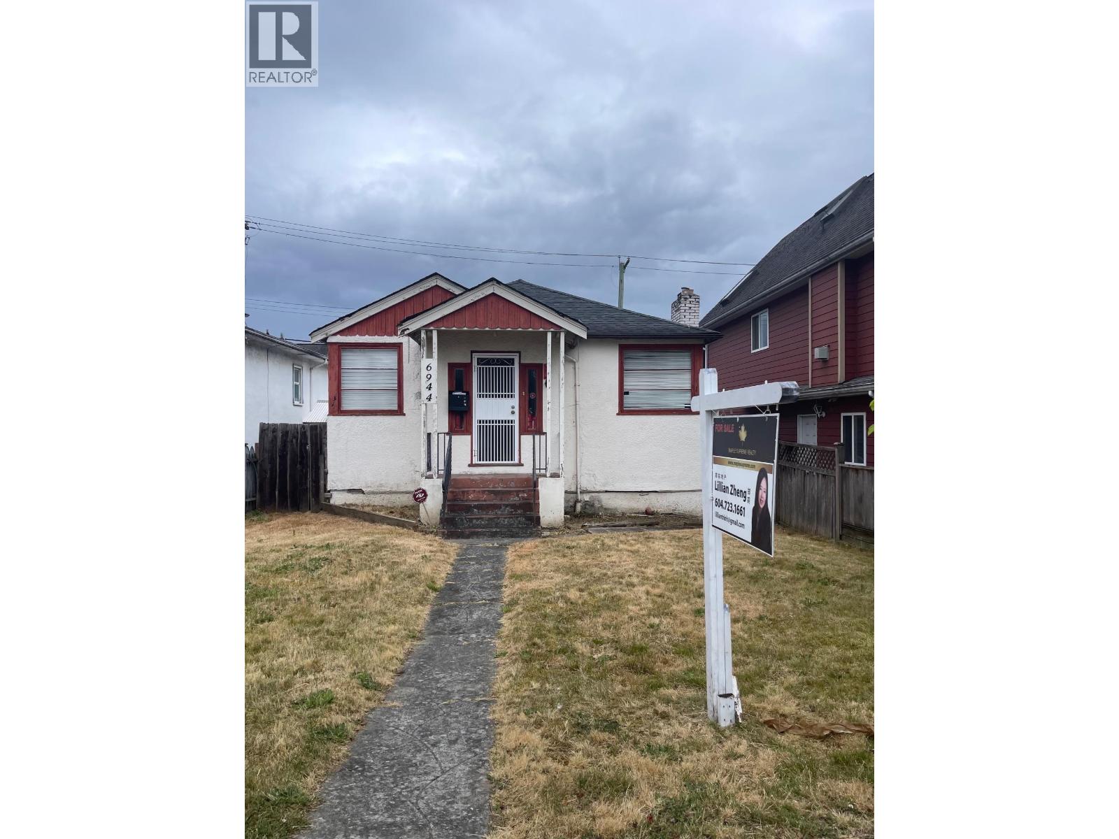 6944 E MAIN STREET, Vancouver, British Columbia