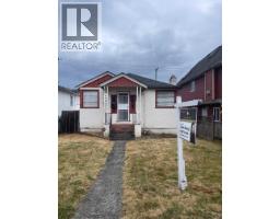 6944 E MAIN STREET, Vancouver, British Columbia