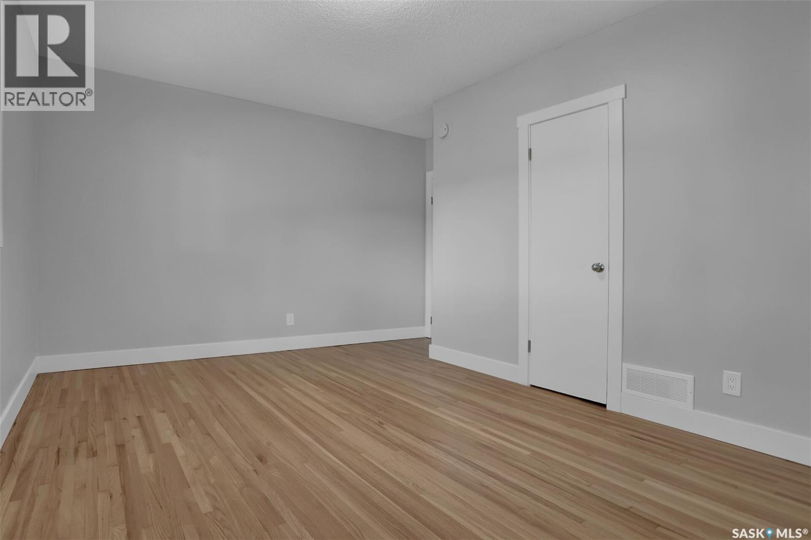 1357 Aberdeen Street, Regina, Saskatchewan  S4T 5K3 - Photo 16 - SK038429