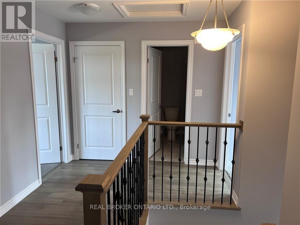 14 Upper Level - 5672 Dorchester Road, Niagara Falls, Ontario  L2G 4Y8 - Photo 10 - X13263016