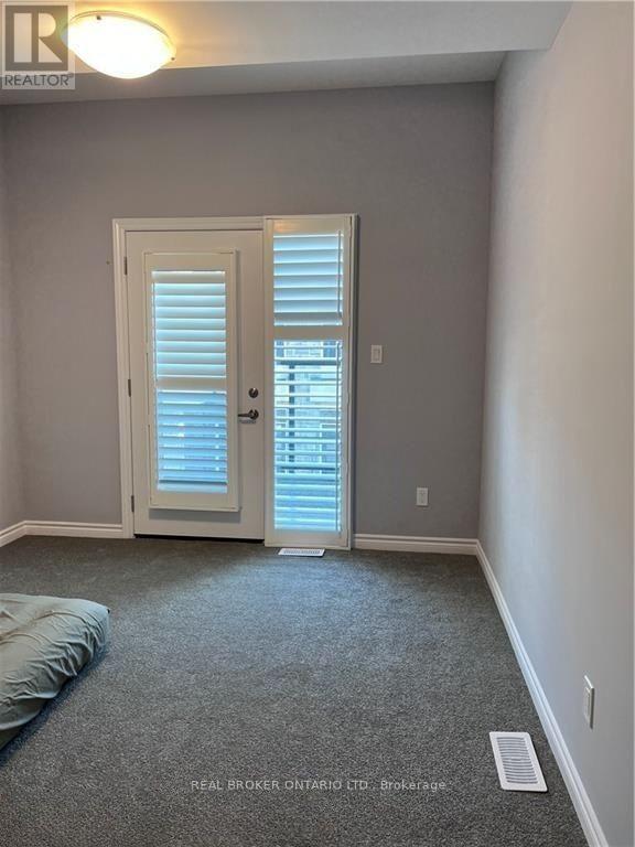 14 Upper Level - 5672 Dorchester Road, Niagara Falls, Ontario  L2G 4Y8 - Photo 15 - X13263016