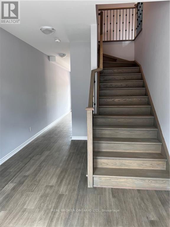 14 Upper Level - 5672 Dorchester Road, Niagara Falls, Ontario  L2G 4Y8 - Photo 2 - X13263016