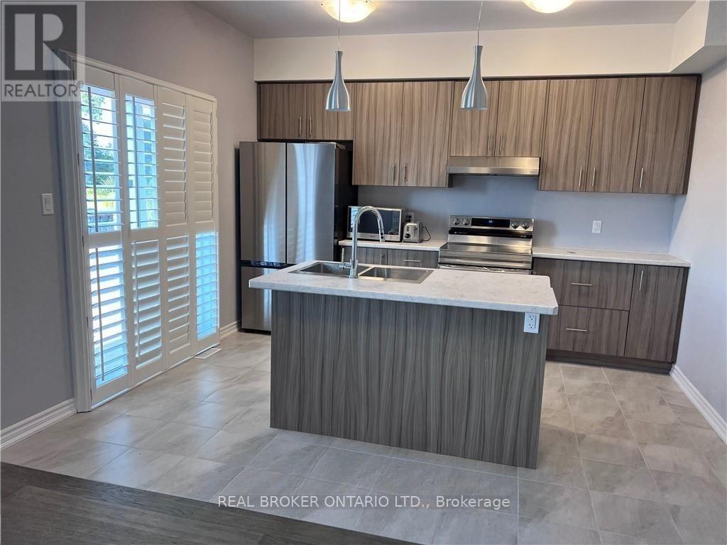 14 Upper Level - 5672 Dorchester Road, Niagara Falls, Ontario  L2G 4Y8 - Photo 4 - X13263016