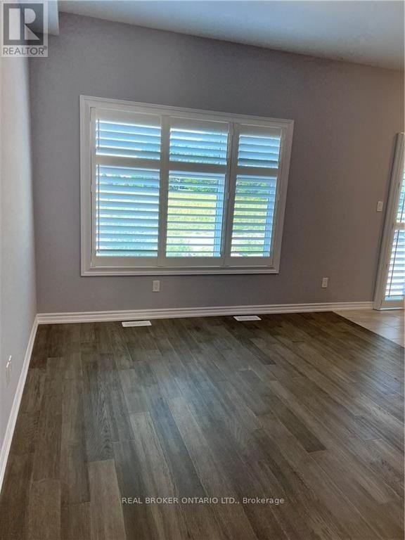 14 Upper Level - 5672 Dorchester Road, Niagara Falls, Ontario  L2G 4Y8 - Photo 5 - X13263016