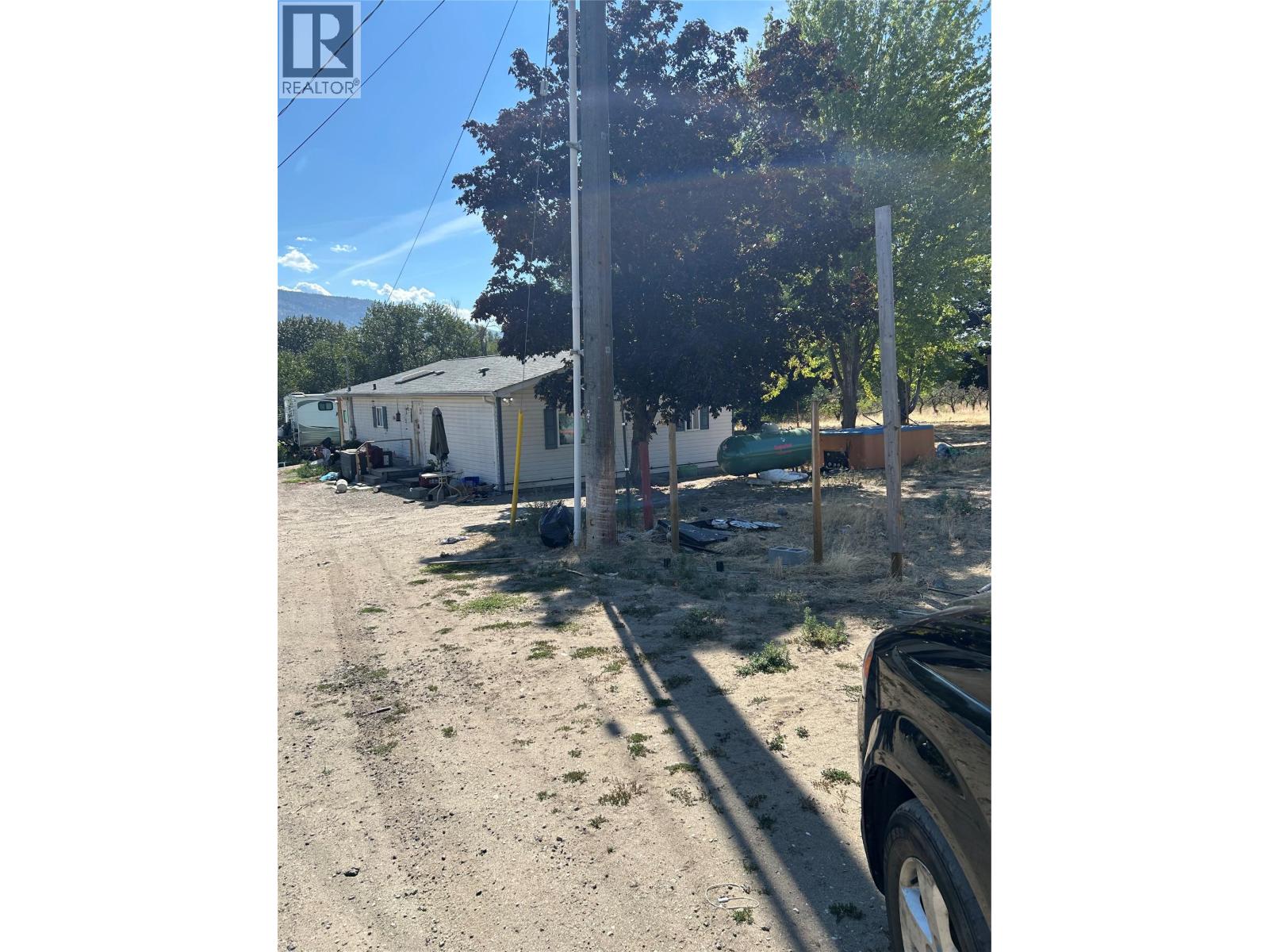 7561 Highway 97, Oliver, British Columbia  V0H 1T5 - Photo 4 - 10390325