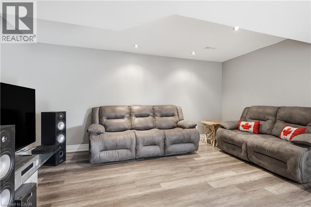 147 Thames Way, Hamilton, Ontario  L0R 1W0 - Photo 37 - 40837375