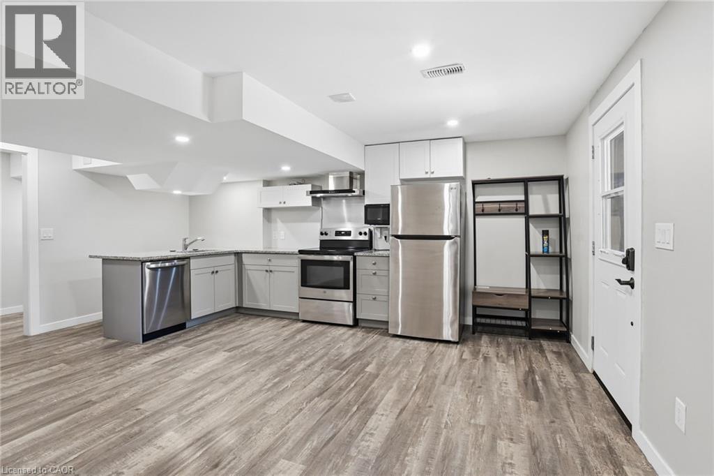 43 Fleming Crescent Unit# Lower, Caledonia, Ontario  N3W 0C3 - Photo 2 - 40837342