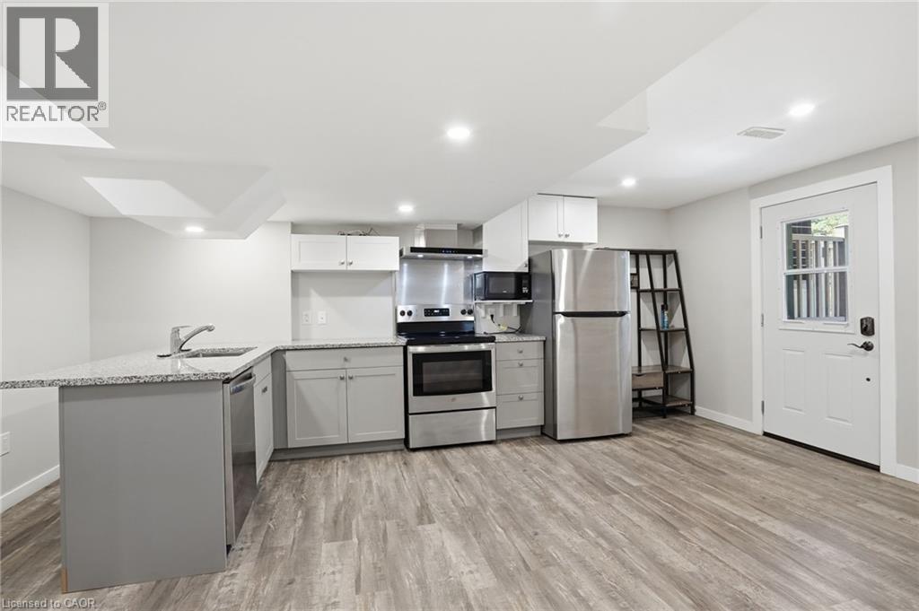 43 Fleming Crescent Unit# Lower, Caledonia, Ontario  N3W 0C3 - Photo 3 - 40837342
