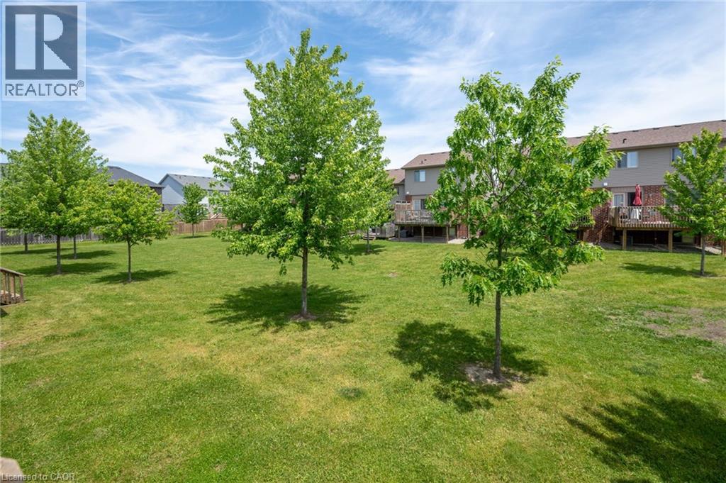 1061 Eagletrace Drive Unit# 149, London, Ontario  N6G 0T3 - Photo 35 - 40836133