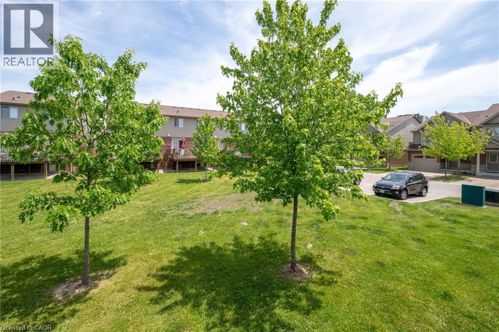 1061 Eagletrace Drive Unit# 149, London, Ontario  N6G 0T3 - Photo 36 - 40836133