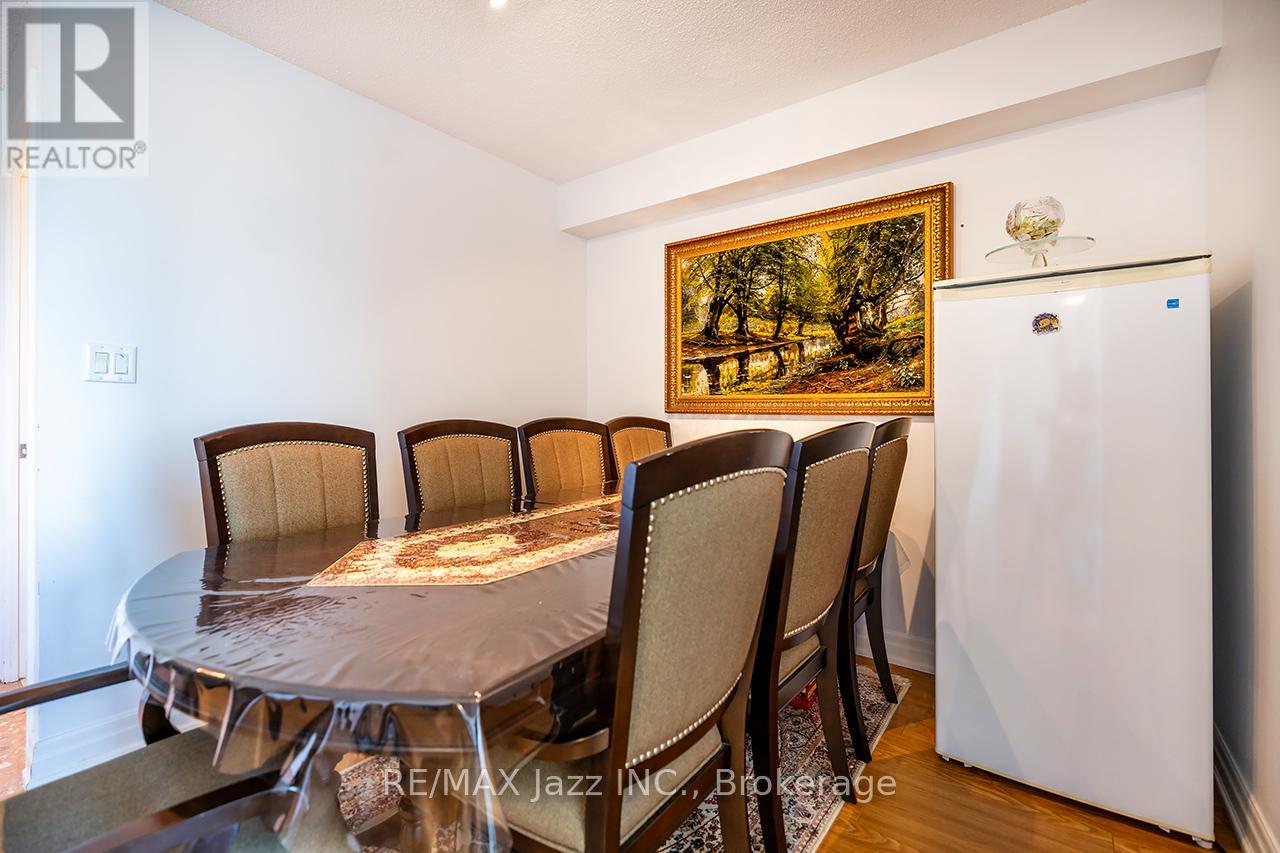 1407 - 188 Doris Avenue, Toronto, Ontario  M2N 6Z5 - Photo 14 - C13267192